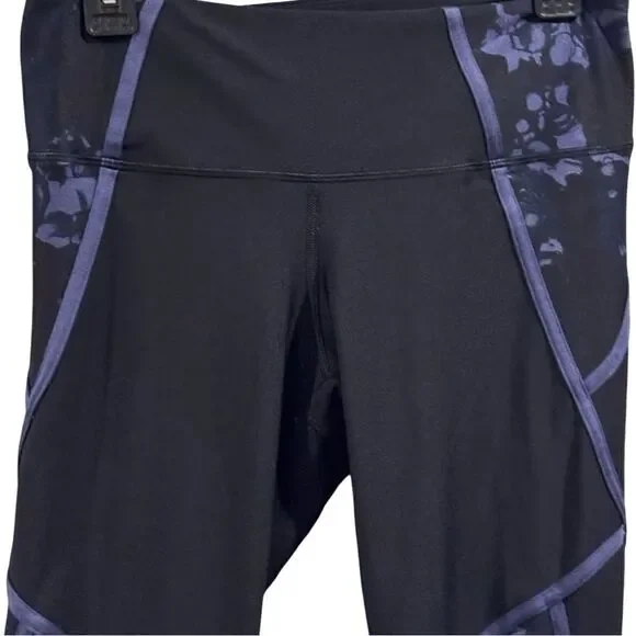 Underarmour Compression cropped heat gear Leggings Size L - Picture 4 of 8